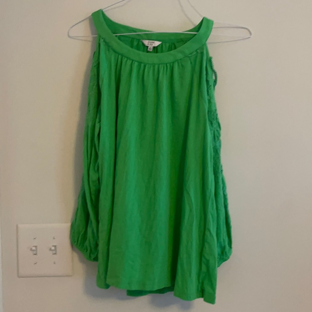 Green open sleeve top. Size small. Never worn